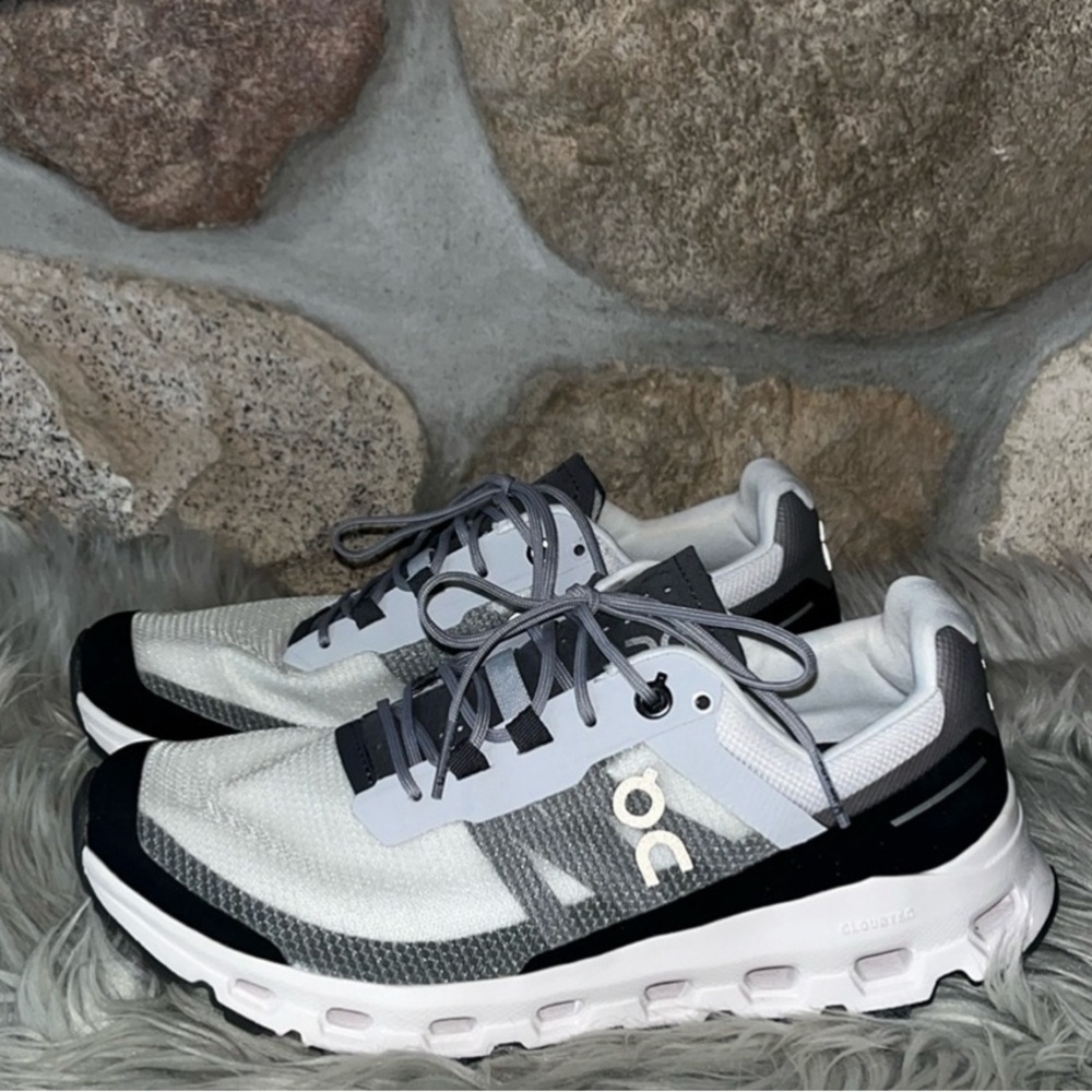 OnCloud Running Shoes